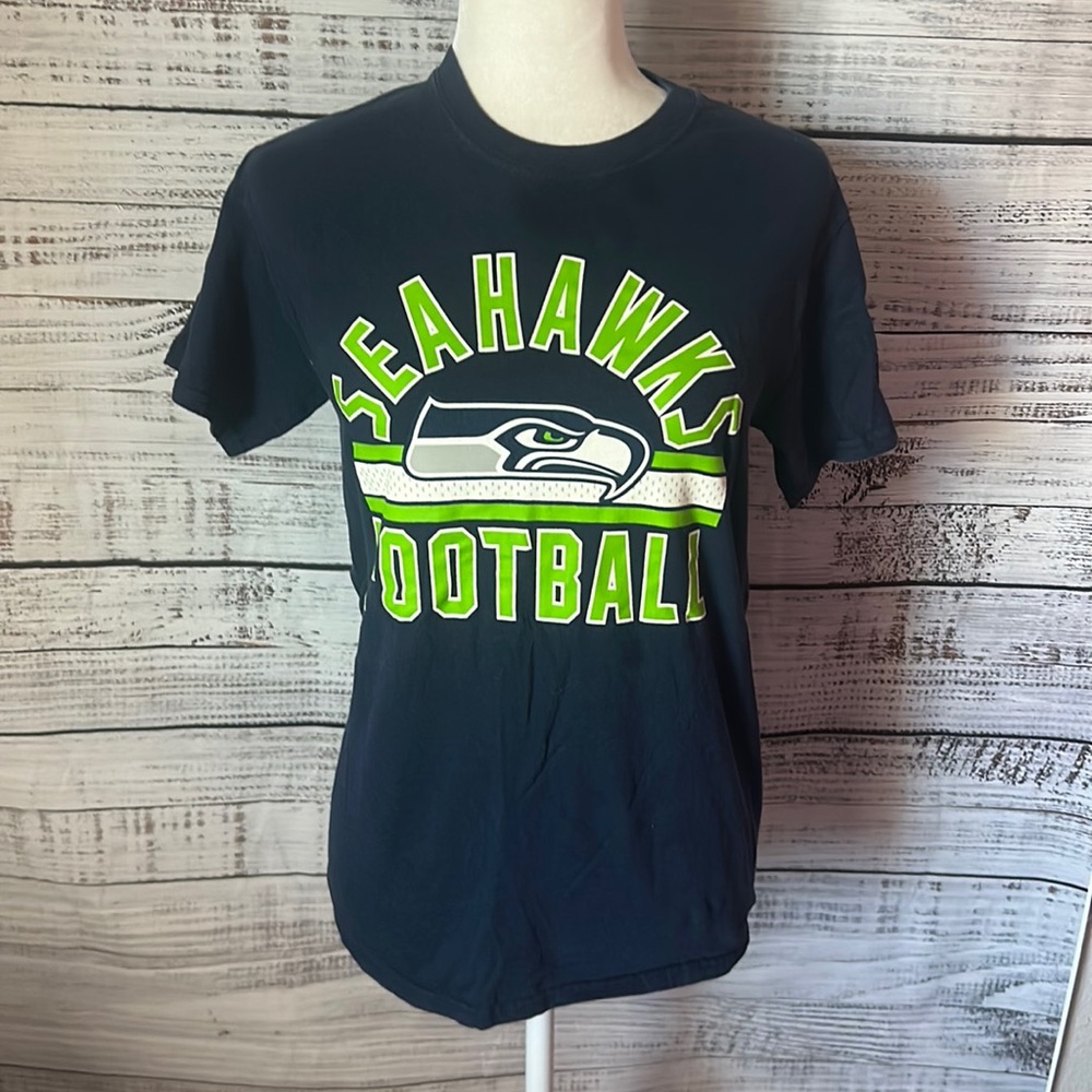 Seattle Seahawks shirt size small